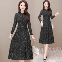 Middle-aged mother floral dress 2021 new autumn dress age-reducing foreign-style thin fashion early autumn long sleeve skirt