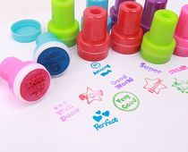 10 English Encourage Seal Color Box Set Children Plastic Cartoon Stamp Kindergarten Teacher Award Seal