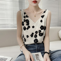 Silk vest women wear French suspenders outside summer design sense Niche printed suits with bottomed mulberry silk tops inside