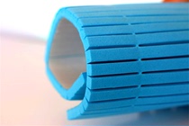 Super elastic knife version of the spring pad sponge rubber strip plus hard rubber automatic die-cutting creasing machine elastic rubber explosion-proof rubber strip