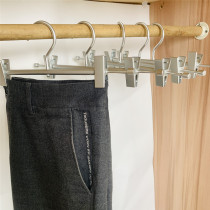 At chicken aluminum pants