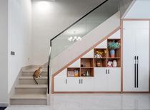 Frameless glass stair platform handrail pre-embedded steel groove hot-dip galvanized groove embedded glass handrail bottom groove arc groove