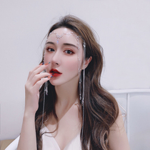 Taobao earrings Earrings Hair accessories Model photography Clothing street shooting location net red shopkeeper selfie wind leather shooting