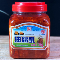 Yunnan Lunan Shilin Yunlin chicken fir oil fermented fermented bean curd 1300g bean curd hot pot dip rice porridge bottle