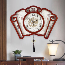 Chinese style creative Xiangyun wall clock New Chinese style living room mute clock personality classical clock Retro fan-shaped wall clock