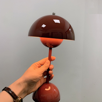 Danish red retro long Ming bedroom wedding room dowry mushroom lamp flower bud wedding bedside table newlywed ancient desk lamp