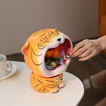 Into the door to put the key storage ornaments creative light luxury Tiger porch shoe cabinet TV cabinet home decoration Encyclopedia