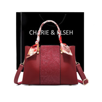 Red Bride wedding bag 2021 New Tide Mid-Autumn Festival gift High sense atmosphere mother portable shoulder bag female