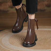 The long-lost comfort and gentleness pursued by the daughters family ~ retro short-tube high-heeled thick-heeled cowhide boots