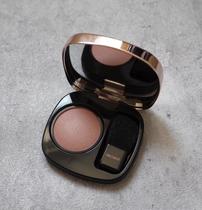 Now the Japanese counter Daike DECORTE2018 the same name makeup blush powder fine natural blood color