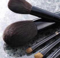 Now Japanese cabinet Jiulingtang Jiulingtang makeup brush pole series KK001 KK002 facial brush blush brush Gray Mouse
