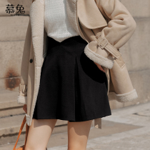 Mu rabbit high waist thin black pleated skirt women 2021 autumn and winter New Small Man design sense niche skirt