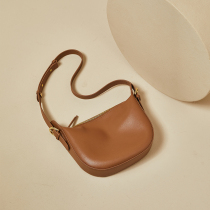 avalea fashion wide shoulder strap cowhide saddle bag shoulder underarm bag 2021 New half moon bag crossbody women bag