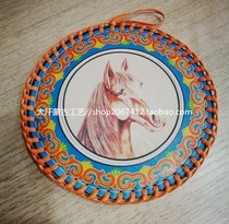 Mongolian small leather mirror craft mirror Inner Mongolia craft horse head drawing gift printing hanging mirror diameter 9cm