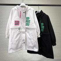 Todays brand withdrawal of childrens clothing childrens girls hooded windbreakers children spring and autumn coats