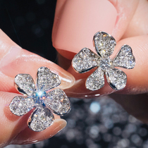 Spot town store flower genuine fresh and elegant smart 18K gold diamond flower earrings self-worn for 5 years
