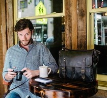 ONA The Prince Street Prince shoulder Photo bag waterproof canvas camera bag Shun Feng