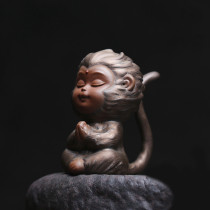 Tea house Gilt little monkey Tea pet little monkey backflow incense burner decoration fish tank decoration Creative ceramic car