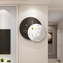 Net celebrity personality creative fashion clock wall clock living room household modern simple light luxury restaurant decoration clock mute