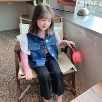 Girl Spring Clothing 2022 New Childrens Clothes Children Han Edition Foreign Air Flying Sleeve Spring Denim Waistcoat Baby Vest Jacket