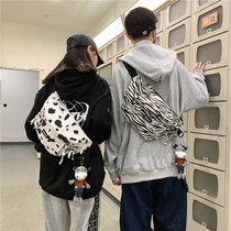 Spotted hip-hop hip-hop male skew satchel Han version ins wind chest front bag Single shoulder bag Little crowdsourced design Purse Cool