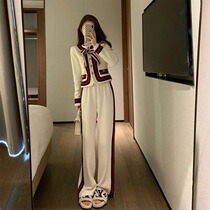 White Fried Street Sportswear Pro small Fragrant Wind Knit Broadlegged Pants Two Suits 2022 Spring new womens clothing
