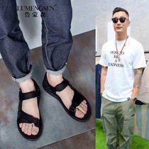 Sandals mens boomers Yu Wenle Mens anti-sweat 2022 new summer beach shoes outside wearing driving Roman shoes Summer