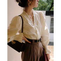 Pregnant women Lining Clothes Spring Autumn Season Career Loose White Tooling Korean Version Snowspinning Blouse for Chauded Summer clothing Little Inch Shirt