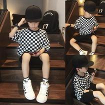 Boys summer short-sleeved T-shirt 2020 new middle and large children black and white checkerboard plaid Korean version of the Western style loose hip-hop trend