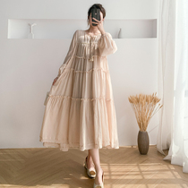 Early spring pregnant women spring dress sweet foreign style Korean version of loose slimming personality tide hot mom long knee-length skirt