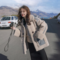 Small lamb coat womens short Korean version of ins retro Hong Kong flavor Hornbuckle fur one student cotton suit