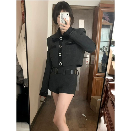 Небольшой короткий пиджак классического кроя, приталенный осенний лонгслив, термобелье, комплект, в корейском стиле, в стиле Шанель, 2023