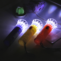 Creative mini flashlight key ring Portable small flashlight Portable lighting Household battery flashlight small toy