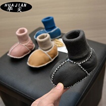 Newborn baby shoes and socks 0-3-6 months 1 year old men and women Baby Cotton shoes toddler plus velvet soft bottom does not fall warm autumn and winter