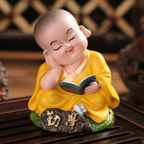 Send classmates friends birthday gifts girls boys office desktops small monk decorations