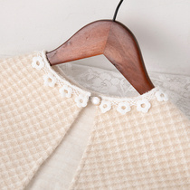 Baby cloak autumn and winter childrens shawl cloak girl out windproof small shoulder cloak female Princess lace neckline