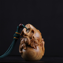 Green sandalwood carving Fu Luo double full gourd hand carved handlebar bat gourd hand twist play piece Wen play solid wood