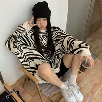 yaoxiaojie Miss Yao ~ lazy out of the street zebra pattern sweater female spring and autumn round neck loose long sleeve top