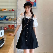  2021 new French niche one-piece collar bubble sleeve dress female Hepburn style light cooked fake two-piece strap skirt