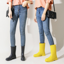 Rain shoes Womens Anti Slip Fashion Outwear Sneakers Middle Cylinder Adult Rain Boots Summer Waterproof Light Soft-bottom Water Shoes New