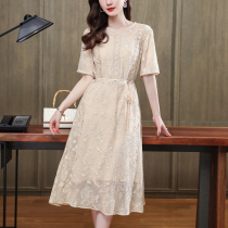 Solid color waist lace-up embroidered silk dress womens 2021 summer new design sense high-end mulberry silk dress