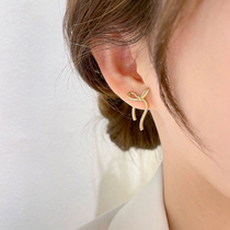 Japanese and Korean bow stud earrings 2021 New sterling silver simple niche design sense light luxury temperament versatile high earrings