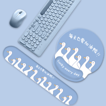 Original Cute Refueling Duck Mouse mouse Wrist Girl Stereo Keyboard Wrist Tosilicone 3D Chest Upholstered Ins Wind High Face Value Computer Hand Topillow Office Cartoon Office Home Thickening Anti Slip