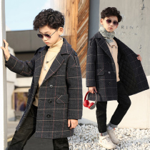 Boys woolen coat Autumn winter fashion handsome Korean version of the foreign style winter style checkered medium long childrens tweed coat