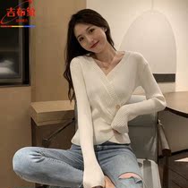 Early autumn V-neck sweater slim womens bottoming clothes diagonal placket sweater gentle slim body long sleeve top short
