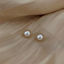 Baroque pearl stud female simple retro earrings female senior sense light luxury temperament earrings 2021 New Tide