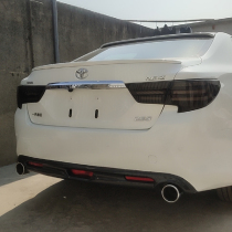 Suitable for Toyota Crown Camry 10-18 Reiz tail throat special modified stainless steel exhaust pipe tail gas cover