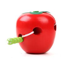 Mengs young teach Hua Xia love baby fruit bug eating fruit worm eating apple threading fruit worm to eat apple