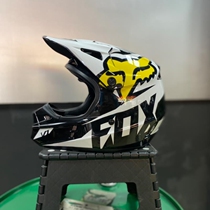 18 FOXV1 Motorcycle primary helmet off-road ATVUTV Lindway endurance for men and women four stage helmet