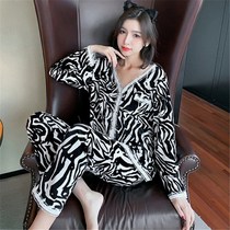 2021 new autumn and winter pajamas womens winter long sleeve gold velvet two-piece Korean spring and autumn cardigan home suit